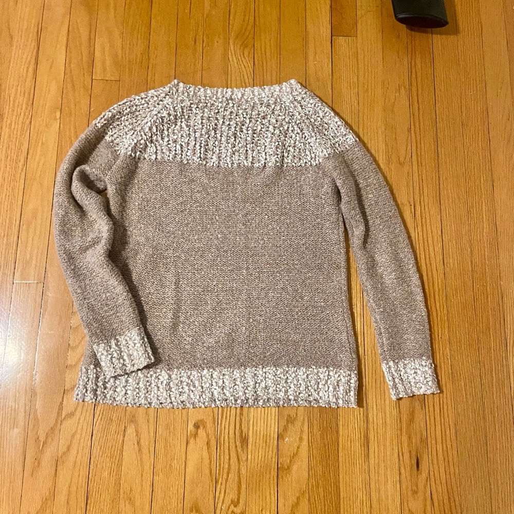 Textured Sweater - Picture 6 of 7